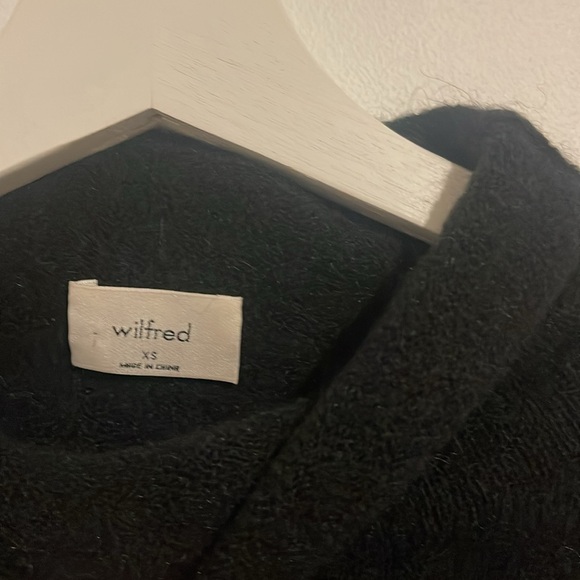 Aritzia Wilfred Black Turtleneck Sweater Size XS - Picture 3 of 5